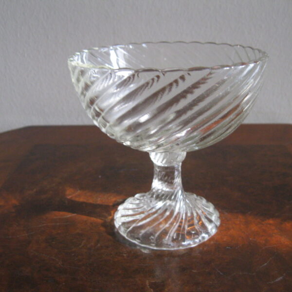 STARY PUCHAREK  NA NODZE SPIRELLI  HUTA ZĄBKOWICE