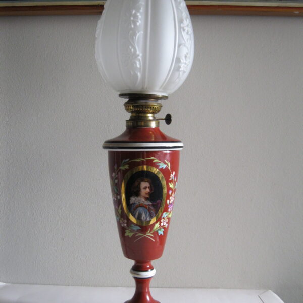 STARA FRANCUSKA PORCELANOWA LAMPA NAFTOWA