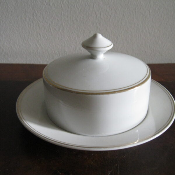 STARA PORCELANOWA  MASELNICA