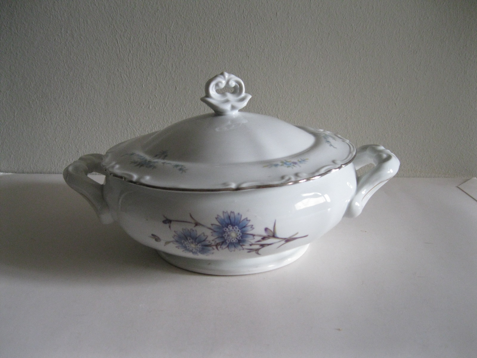 STARA PORCELANOWA WAZA CHODZIEŻ - obrazek 2
