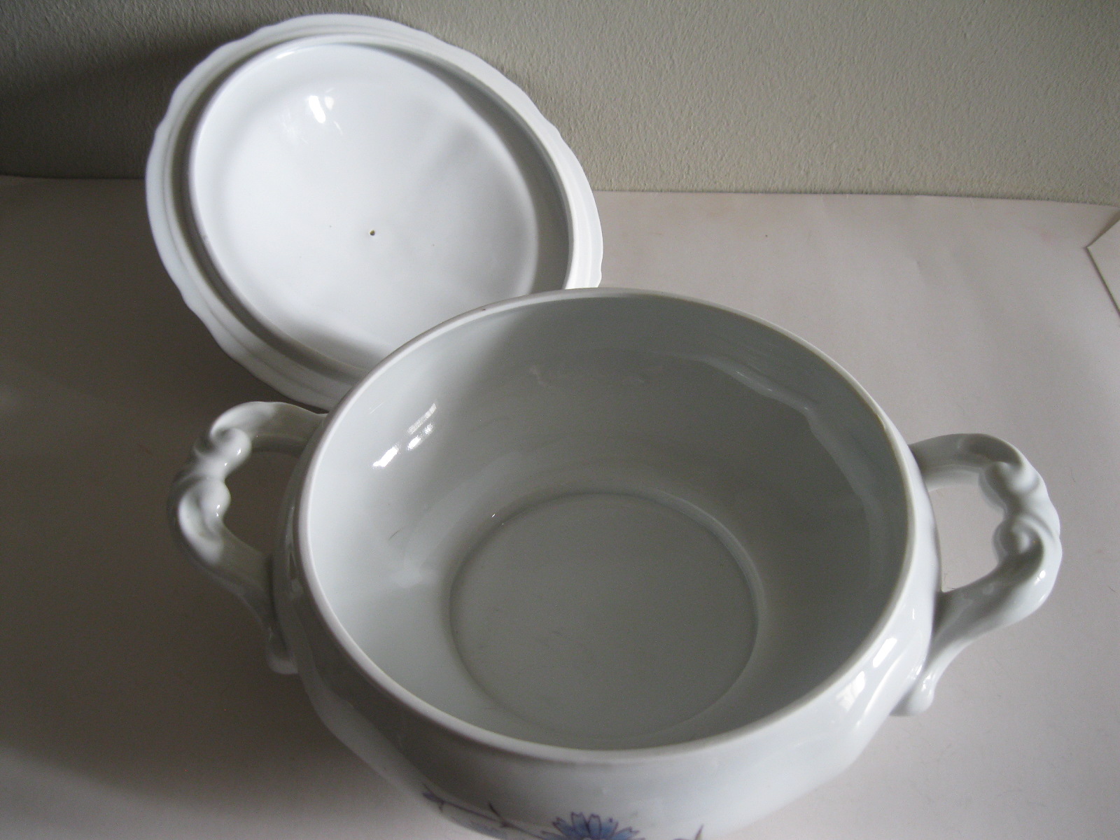 STARA PORCELANOWA WAZA CHODZIEŻ - obrazek 7