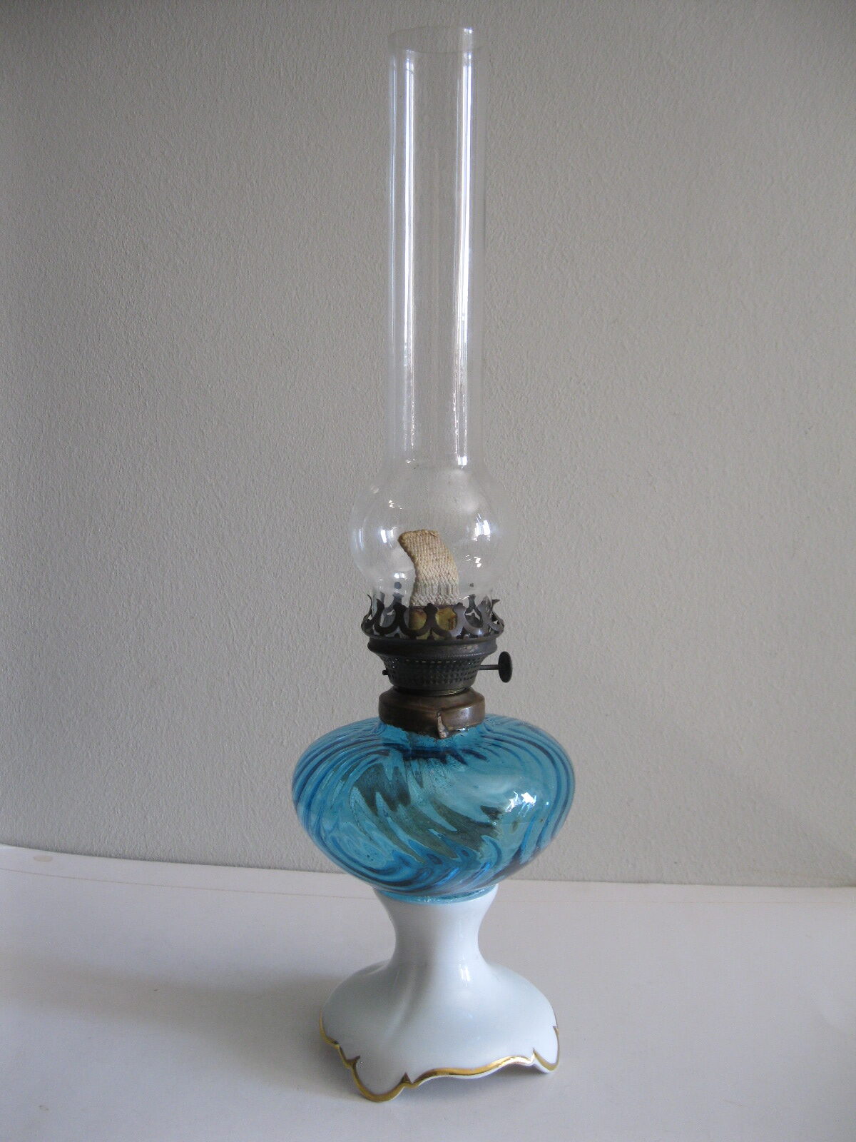 STARA FRANCUSKA PORCELANOWA LAMPA NAFTOWA LIMOGES - obrazek 6