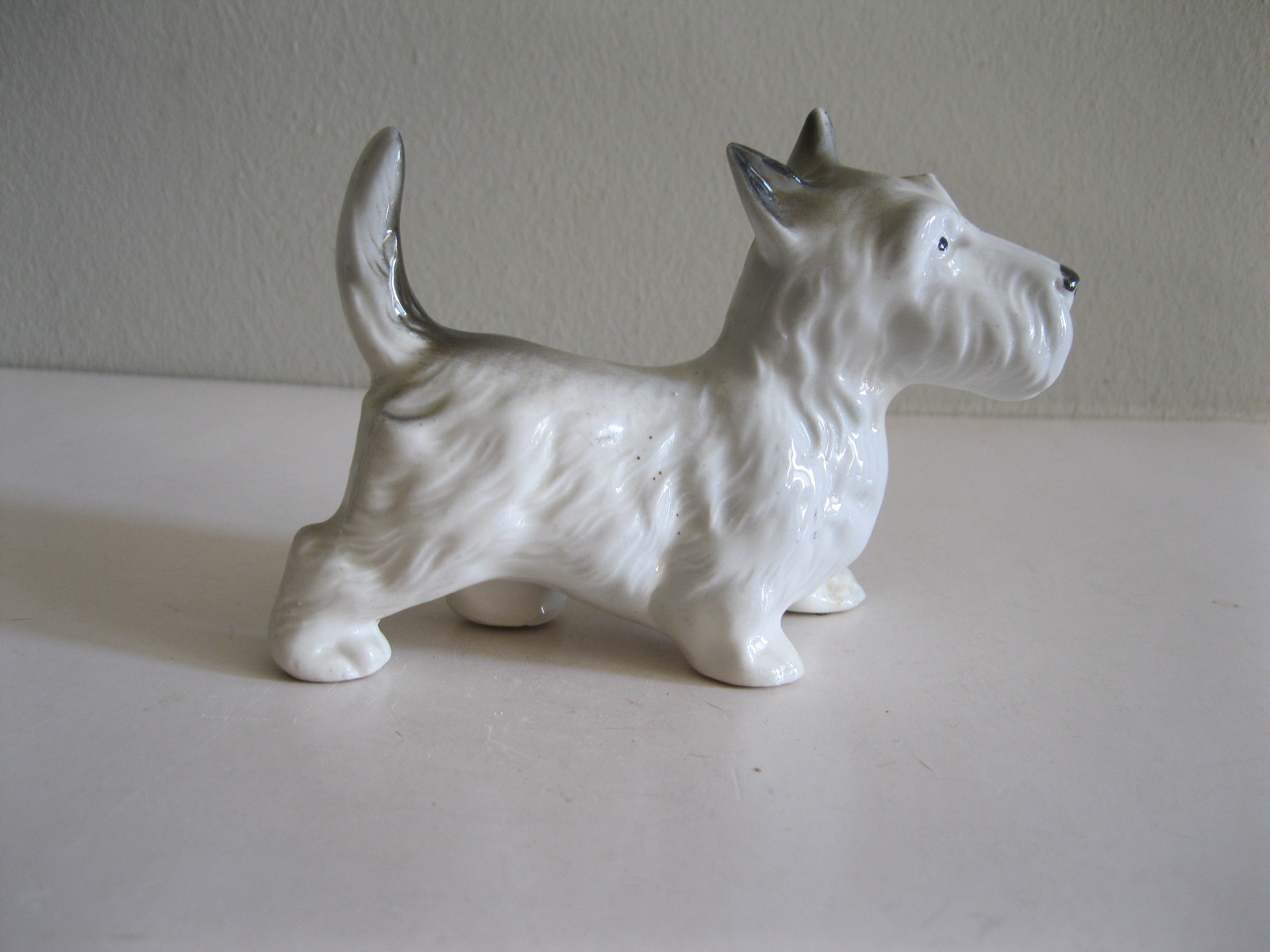 STARA PORCELANOWA FIGURKA PIES TERIER - obrazek 2