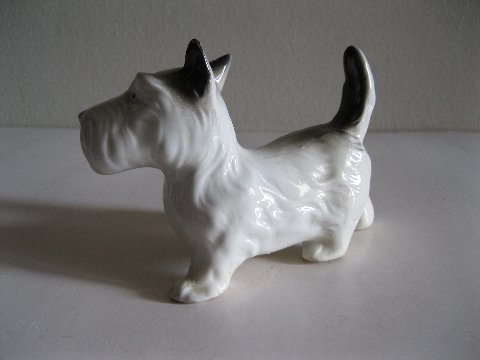 STARA PORCELANOWA FIGURKA PIES TERIER - obrazek 5